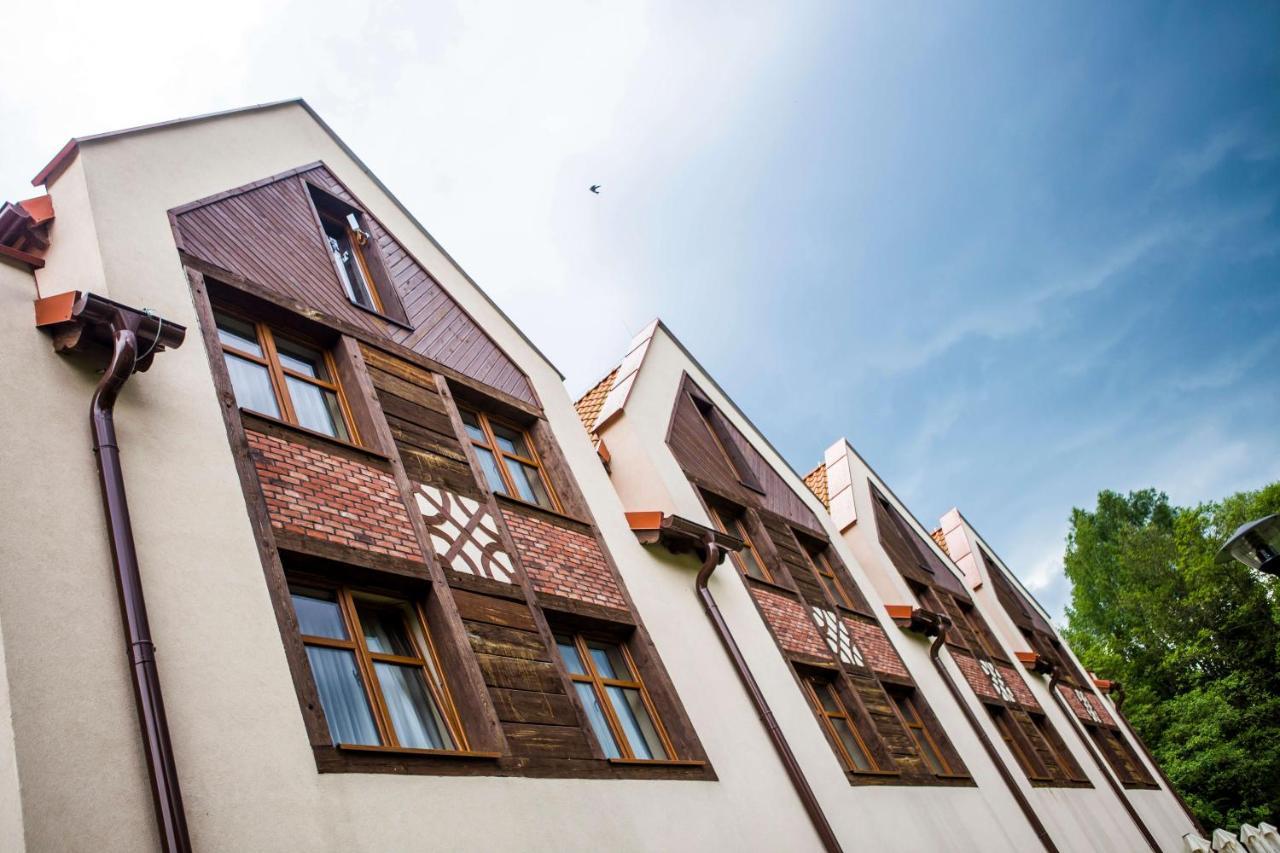Hotel Aubrecht Country Spa Resort Przechlewo Buitenkant foto
