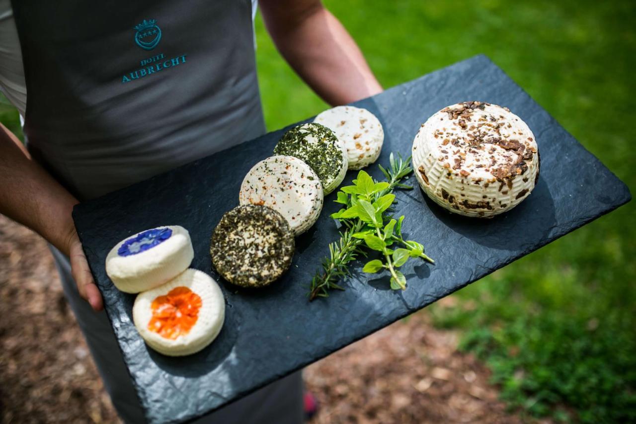 Hotel Aubrecht Country Spa Resort Przechlewo Buitenkant foto