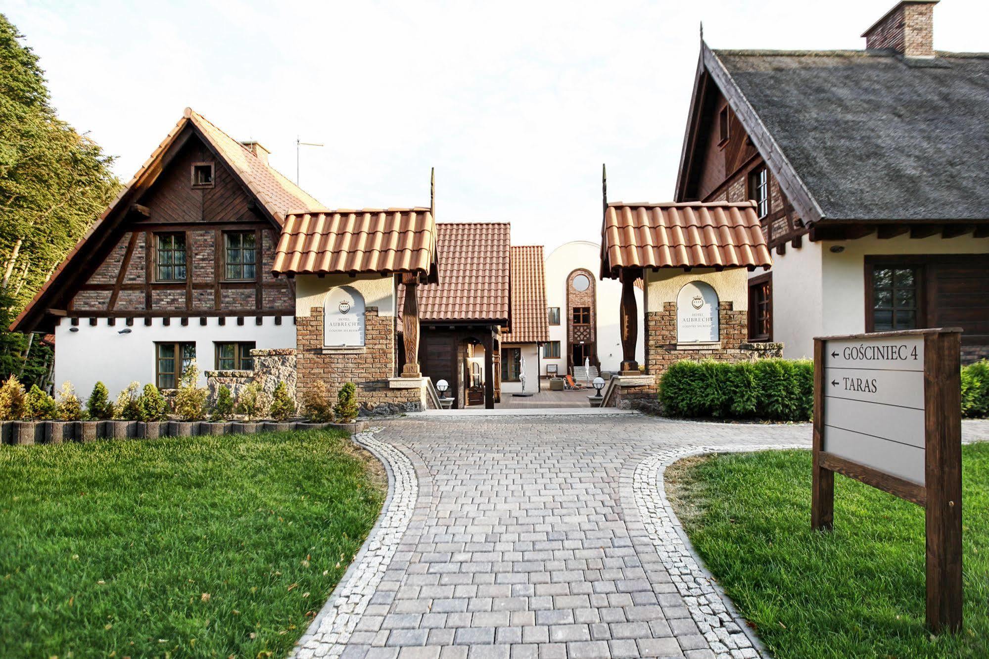 Hotel Aubrecht Country Spa Resort Przechlewo Buitenkant foto